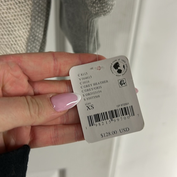 Free People Wonderful Pullover - Picture 4 of 7